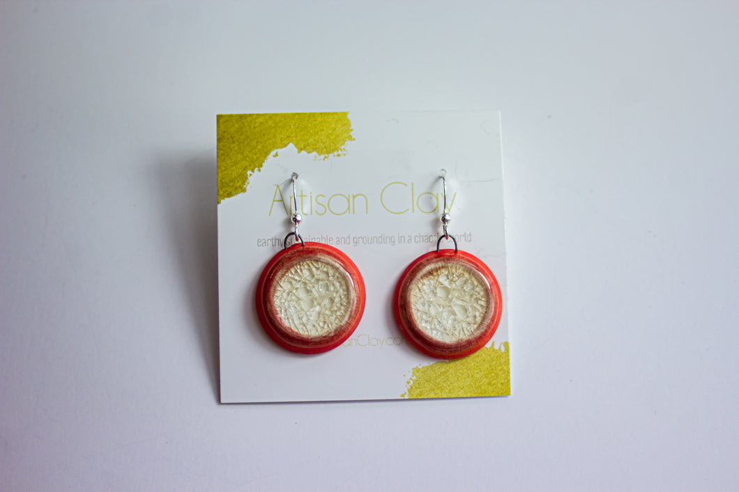 Red rounds with crackle recycled glass