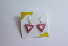 Load image into Gallery viewer, Pink triangles with crackle recycled glass
